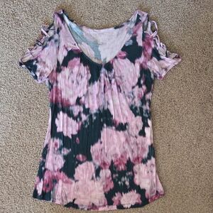 Jennifer Lopez Pink and Black Floral Short Sleeve Top